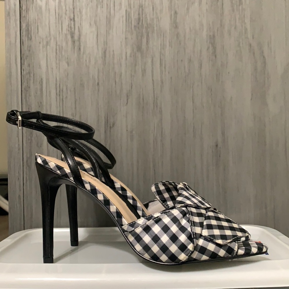 ✨Nine West Gingham Print